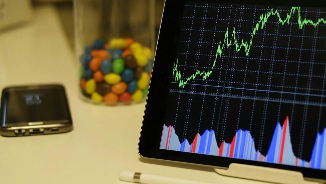 Analyse de l'interaction en temps réel et proposition de recommandations 